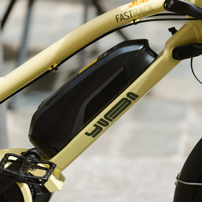 velo-cargo-electrique-yuba-fastrack-rentree-cyclable (2)